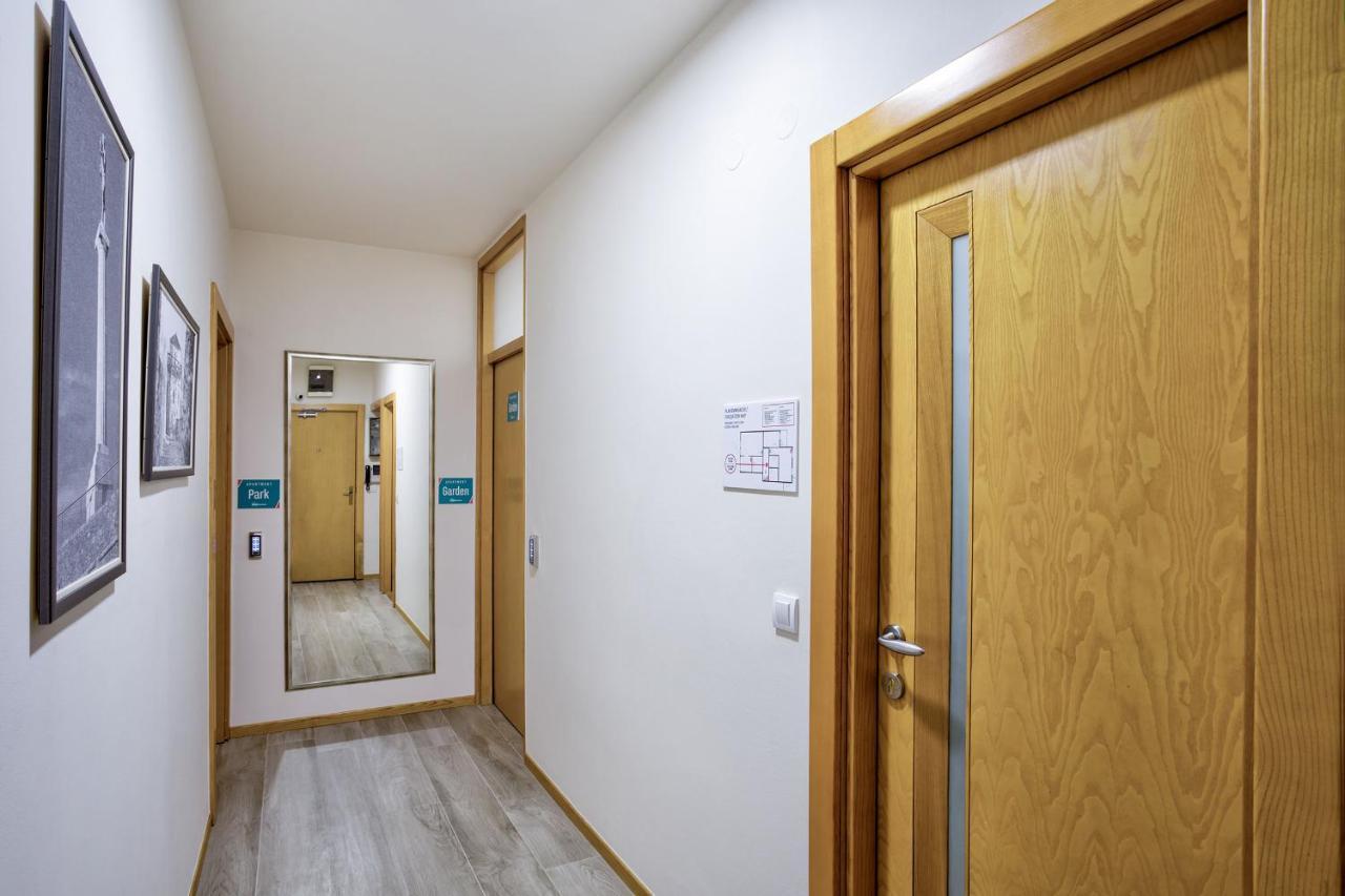 Booking Apartments Belgrado Exterior foto