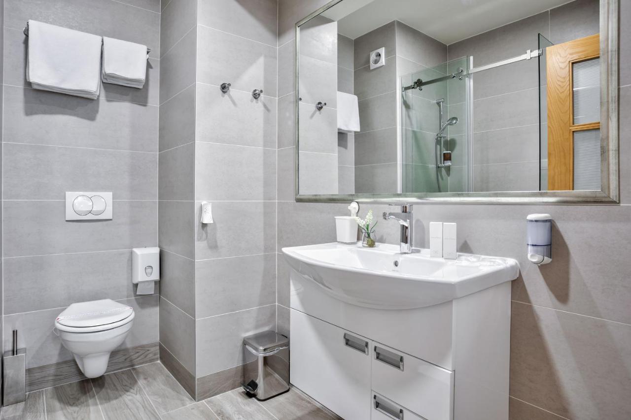 Booking Apartments Belgrado Exterior foto