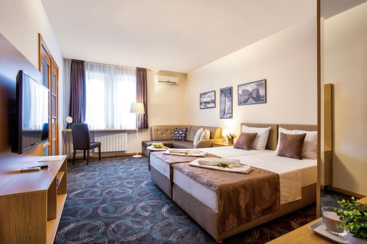 Booking Apartments Belgrado Exterior foto